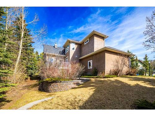 8 Spring Willow Place Sw, Calgary, AB - Outdoor