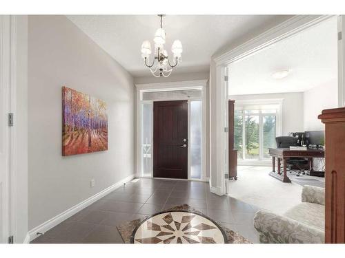 8 Spring Willow Place Sw, Calgary, AB - Indoor Photo Showing Other Room