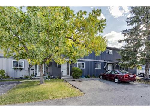 703-120 Silvercreek Close Nw, Calgary, AB - Outdoor With Facade