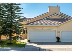 61 Scimitar Heath NW Calgary, AB T3L 2E1