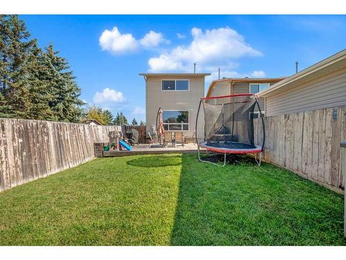 9 Mckenna Crescent Se, Calgary, AB - Outdoor With Deck Patio Veranda