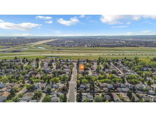 9 Mckenna Crescent Se, Calgary, AB - Outdoor With View