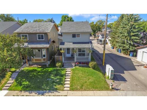 9 Mckenna Crescent Se, Calgary, AB - Outdoor With Deck Patio Veranda With Facade