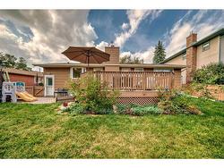 264 Cannington Place SW Calgary, AB T2W 1Z8