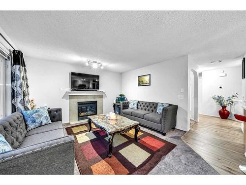 114 Saddlecrest Crescent Ne, Calgary, AB 