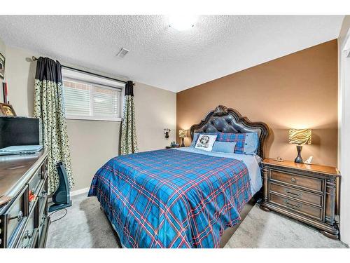 114 Saddlecrest Crescent Ne, Calgary, AB 