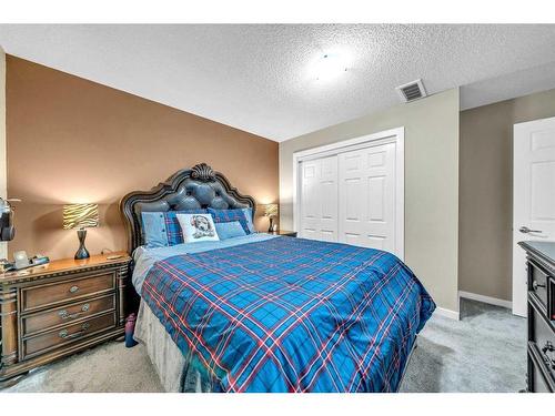 114 Saddlecrest Crescent Ne, Calgary, AB 