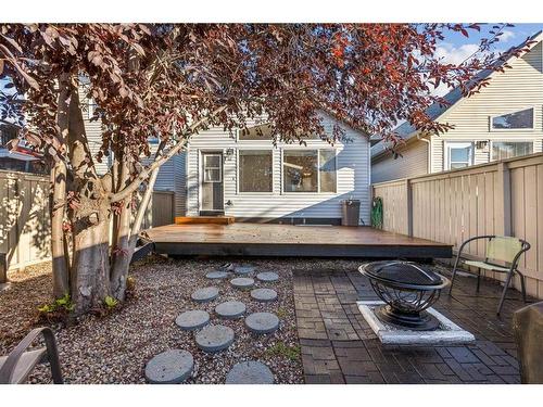 64 Prestwick Villas Se, Calgary, AB - Outdoor