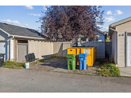 64 Prestwick Villas Se, Calgary, AB - Outdoor