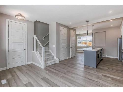 256 Waterford Heath, Chestermere, AB - Indoor Photo Showing Kitchen