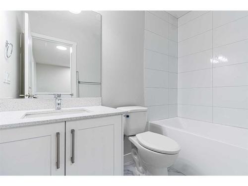 222 Corner Meadows Square Ne, Calgary, AB - Indoor Photo Showing Bathroom