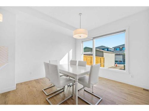 15 Walcrest Row Se, Calgary, AB - Indoor Photo Showing Dining Room