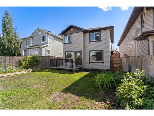 81 Walden Manor Se, Calgary, AB - Outdoor