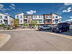 604 Walden Circle SE Calgary, AB T2X 0Y4