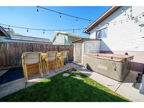 79 Shawmeadows Close Sw, Calgary, AB - Outdoor With Exterior