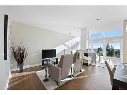 137 Signature Close Sw, Calgary, AB 