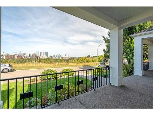 305 33 Avenue Sw, Calgary, AB - Outdoor With Exterior