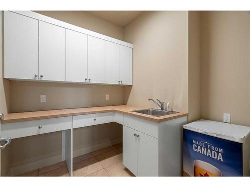 305 33 Avenue Sw, Calgary, AB - Indoor