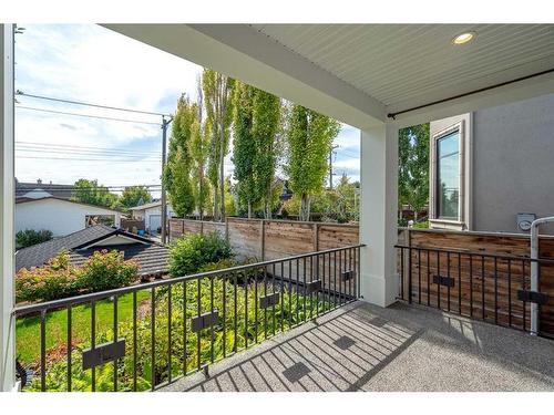 305 33 Avenue Sw, Calgary, AB - Outdoor With Deck Patio Veranda With Exterior