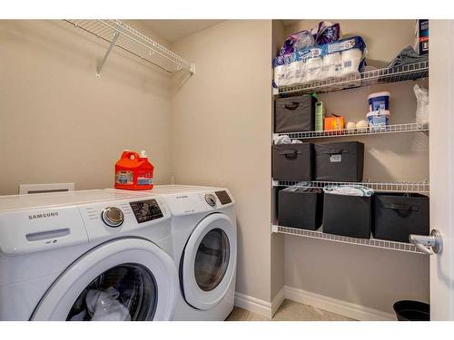 93 Legacy Manor Se, Calgary, AB - Indoor Photo Showing Laundry Room