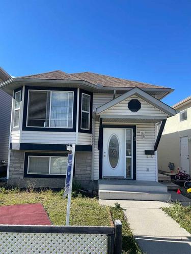 19 Tarawood Road Ne, Calgary, AB - Outdoor