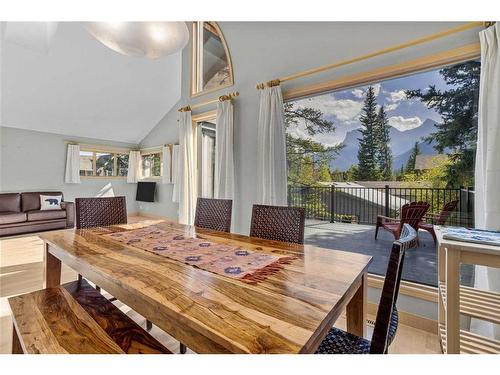 413 2Nd Street, Canmore, AB - Indoor