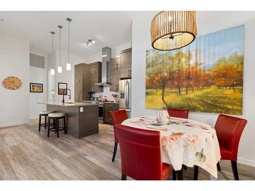 132-122 Mahogany Centre Se, Calgary, AB - Indoor Photo Showing Dining Room