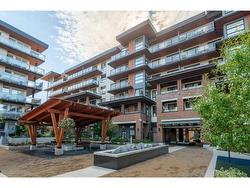 132-132 Mahogany Centre SE Calgary, AB T3M 2Y1