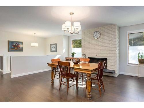 1120 Lake Christina Place Se, Calgary, AB - Indoor Photo Showing Dining Room