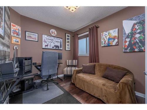 1347 New Brighton Park Se, Calgary, AB 