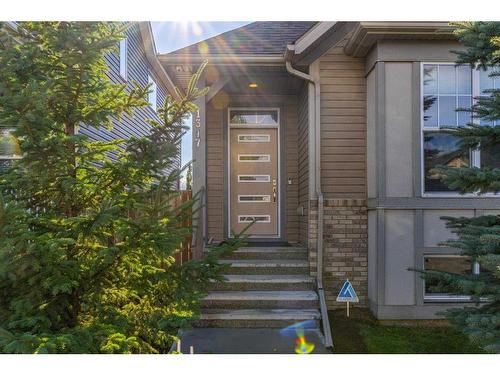 1347 New Brighton Park Se, Calgary, AB 