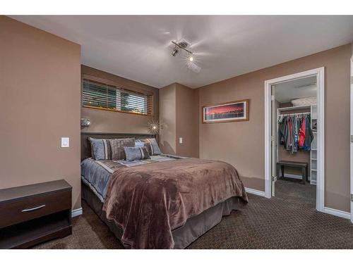 1347 New Brighton Park Se, Calgary, AB 