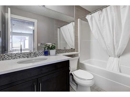 75 Nolanfield Court Nw, Calgary, AB - Indoor Photo Showing Bathroom