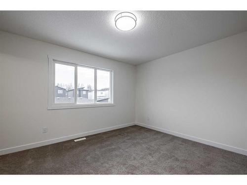 3555 Chestermere Boulevard, Chestermere, AB - Indoor Photo Showing Other Room