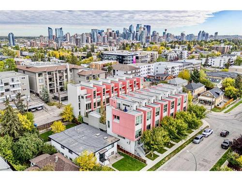 102-1808 27 Avenue Sw, Calgary, AB - Outdoor With View