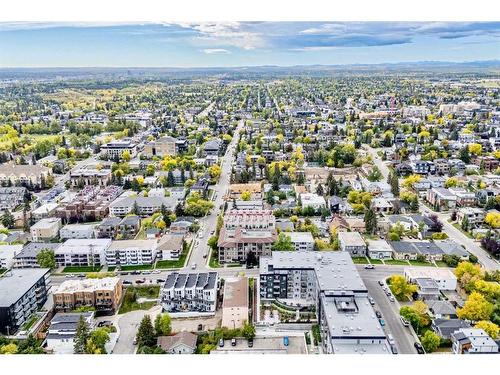 210-2717 17 Street Sw, Calgary, AB - Outdoor With View