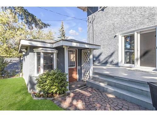 1405 24 Street Sw, Calgary, AB - Outdoor