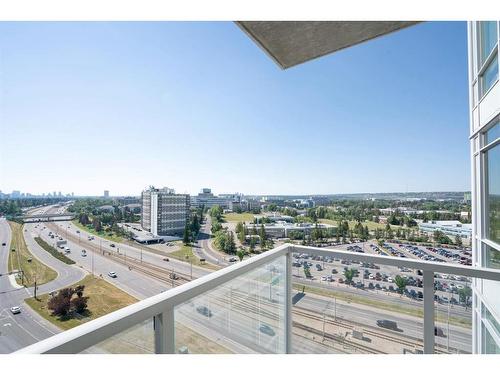 1305-3830 Brentwood Road Nw, Calgary, AB - Outdoor With View