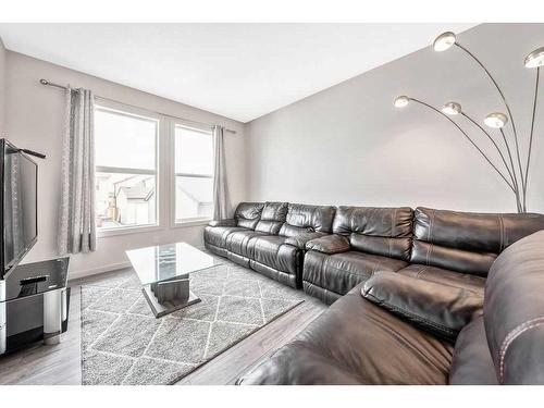 308 Cornergate Row Ne, Calgary, AB - Indoor Photo Showing Living Room