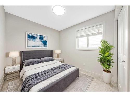 308 Cornergate Row East, Calgary, AB - Indoor Photo Showing Bedroom