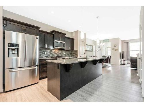 308 Cornergate Row East, Calgary, AB - Indoor Photo Showing Kitchen With Upgraded Kitchen