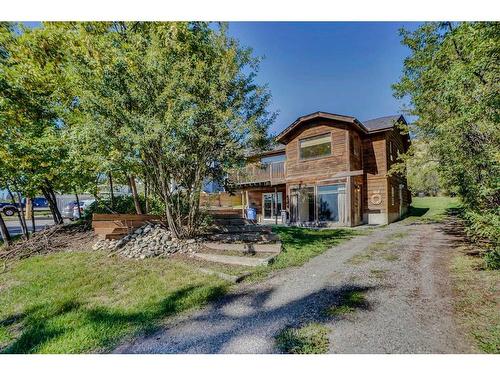 408 3 Street, Cochrane, AB - Outdoor