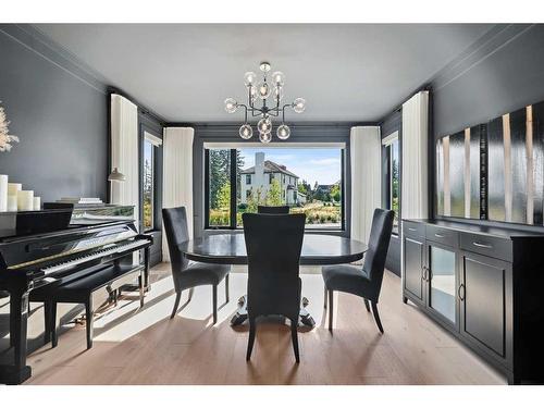 22 Alexandria Green Sw, Calgary, AB - Indoor Photo Showing Dining Room