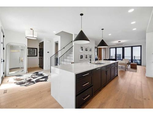 22 Alexandria Green Sw, Calgary, AB - Indoor Photo Showing Kitchen With Upgraded Kitchen