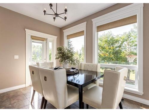 53 Strathlea Court Sw, Calgary, AB - Indoor Photo Showing Dining Room