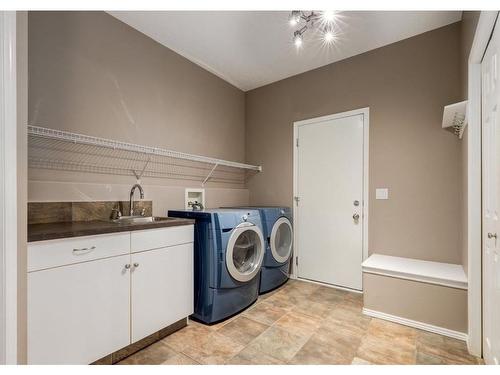 53 Strathlea Court Sw, Calgary, AB - Indoor Photo Showing Laundry Room