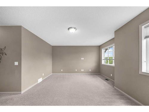 118 Aspen Hills Drive Sw, Calgary, AB - Indoor Photo Showing Other Room