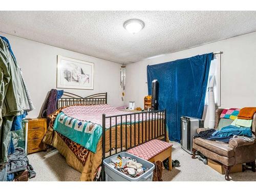 6807 Huntchester Road Ne, Calgary, AB - Indoor Photo Showing Bedroom