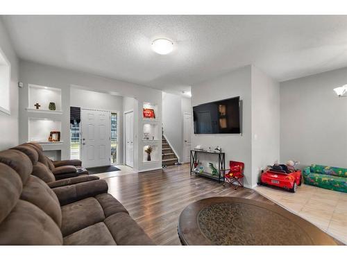 297 Skyview Ranch Boulevard Ne, Calgary, AB - Indoor Photo Showing Living Room