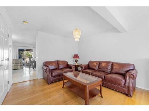 28 Taralea Gardens Ne, Calgary, AB - Indoor Photo Showing Living Room